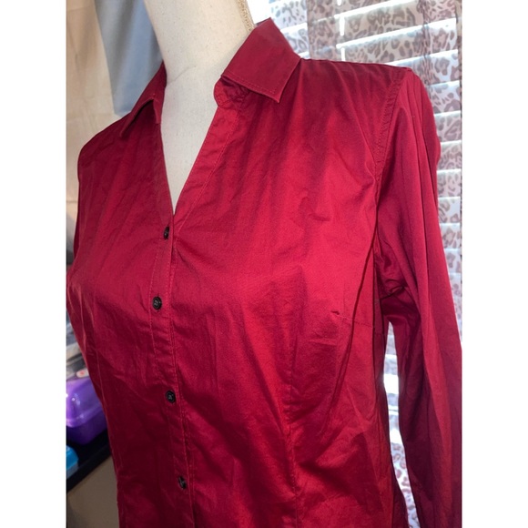 Women’s Red Button Down Merona Long Sleeve ❤️ - Picture 4 of 12